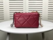 Chanel Lambskin Quilted Small 19 Flap Shoulder Bag Handbag - Image 3