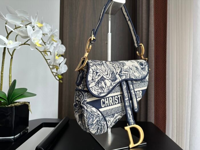 Dior Embroidery Saddle Bag Shoulder Bag Handbag Mirror Quality Version 10A - Image 4