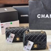⁦Chanel CF18 Crossbody Shoulder Bag⁩ - الصورة ⁦2⁩