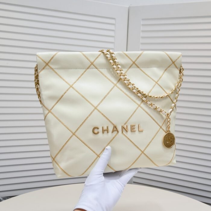 ⁦Chanel 22 Bag Pearl Bag Golden Thread Shoulder Bag Handbag⁩ - الصورة ⁦5⁩