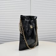 ⁦Chanel Drawstring Trash Bag Shoulder Bag Handbag⁩ - الصورة ⁦2⁩