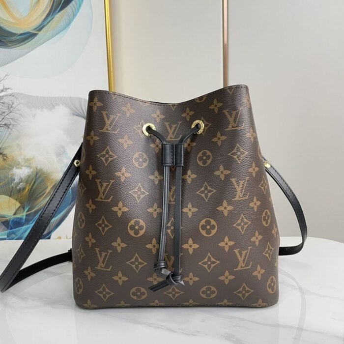 Louis Vuitton LV NeoNoe MM Monogram M44020 Handbag Shoulder Bag - Image 2