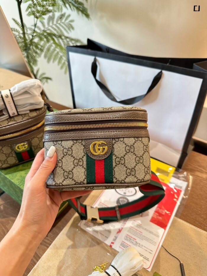 Gucci Make Up Cosmetics  Bag Shoulder Bag Handbag - Image 4