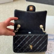 ⁦Chanel CF18 Crossbody Shoulder Bag⁩ - الصورة ⁦8⁩