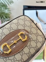 Gucci Camera Shoulder Bag Crossbody Bag - Image 5