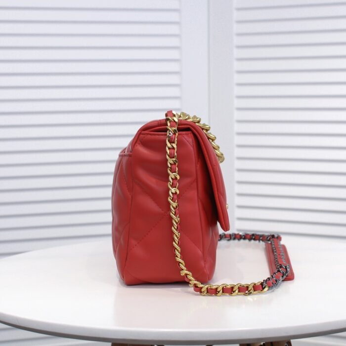 Chanel Lambskin Quilted Medium19 Flap Shoulder Bag Handbag - Image 2
