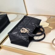 ⁦Mini Book Tote Maria Grazia Chiuri design Shoulder Bag Handbag⁩ - الصورة ⁦5⁩