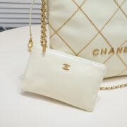 ⁦Chanel 22 Bag Pearl Bag Golden Thread Shoulder Bag Handbag⁩ - الصورة ⁦7⁩