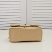 ⁦Chanel Cross Body Metal Ball Chain Shoulder Bag Handbag⁩ - الصورة ⁦4⁩