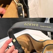 LOEWE Suede Anagram handbag - Image 11