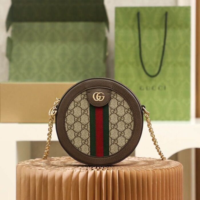 ⁦Gucci Ophidia Round Cake Crossbody Bag⁩ - الصورة ⁦2⁩