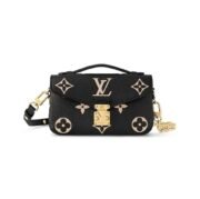 ⁦Louis Vuitton LV Pochette Métis East West Shoulder Bag⁩ - الصورة ⁦6⁩