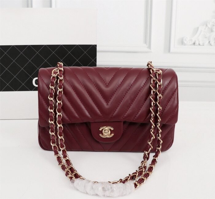 ⁦Chanel Clacssic Flap CF Chain Shoulder Strap Bag⁩ - الصورة ⁦9⁩