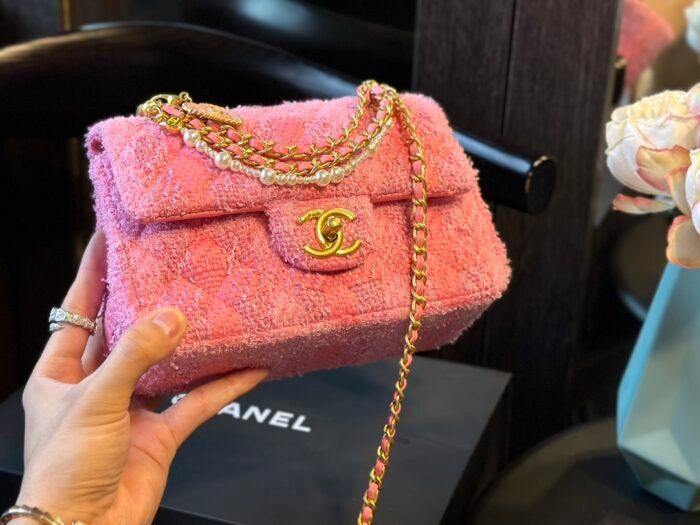Chanel 24SS Pearl Tweed Square Flap Bag - Image 2