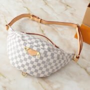 ⁦Louis Vuitton LV BUMBAG M44812 M44836 M43644 Crossbody bags handbags⁩ - الصورة ⁦3⁩