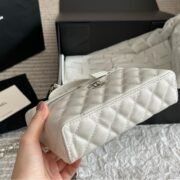 Chanel 25C Shoulder Satchel Handbag - Image 8