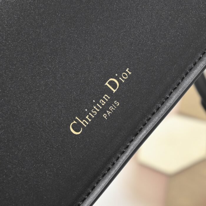 ⁦Dior CD Signature Mini Chain Handbag Shoulder Bag Handbag⁩ - الصورة ⁦5⁩