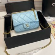 ⁦Chanel CC CF Enamel Buckle Bag⁩ - الصورة ⁦2⁩