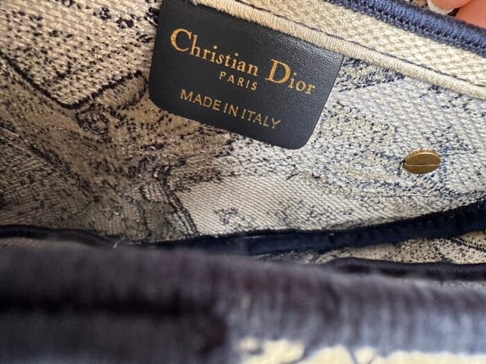 Dior Embroidery Saddle Bag Shoulder Bag Handbag Mirror Quality Version 10A - Image 12