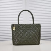 Chanel Vintagep Hilton Bag Tote  Shoulder Bag Handbag