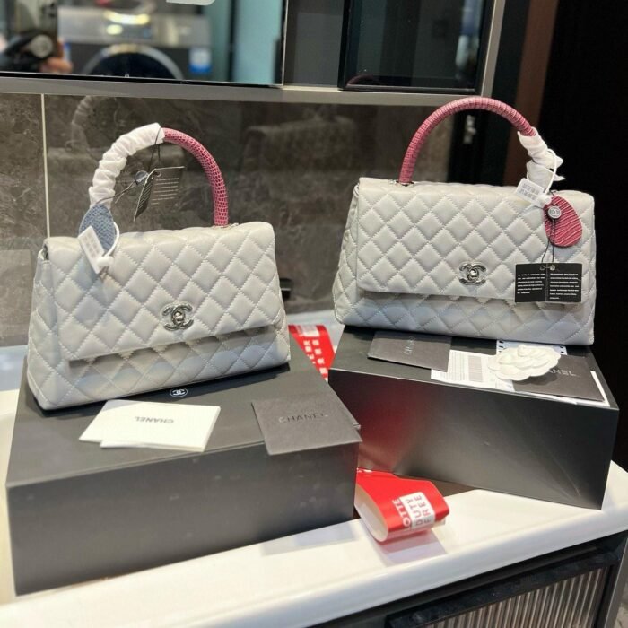 Chanel Coco Handle Quilted Lizard Handle Bag Caviar Leather Silver Hardware - Image 13