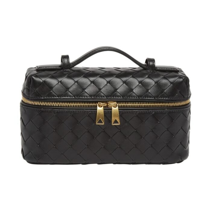 ⁦Bottega Veneta Intrecciato Mini Shoulder Crossbody Cosmetic Bag⁩ - الصورة ⁦1⁩