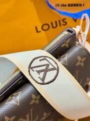 ⁦Louis Vuitton vibe Shoulder Bag Handbag⁩ - الصورة ⁦5⁩