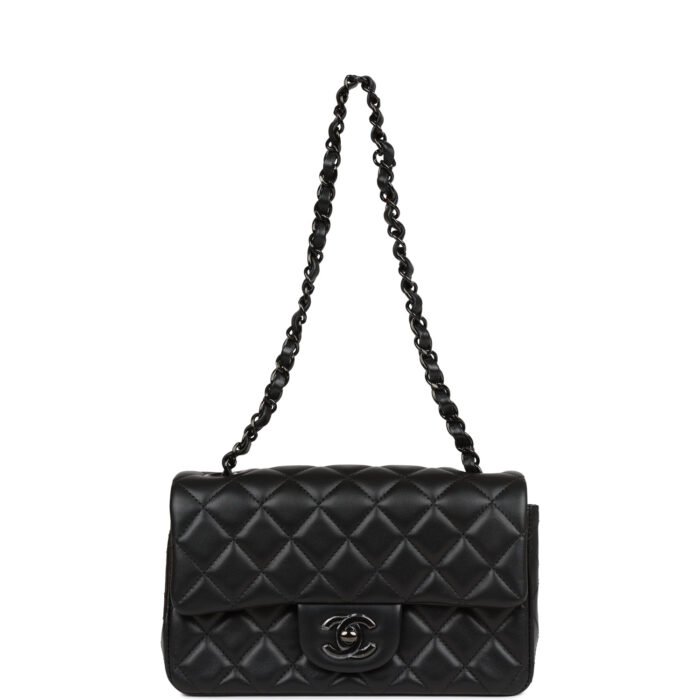 ⁦Chanel Classic Flag Bag Flap Bag SO Black Lambskin 20CM Shoulder Bag⁩ - الصورة ⁦5⁩