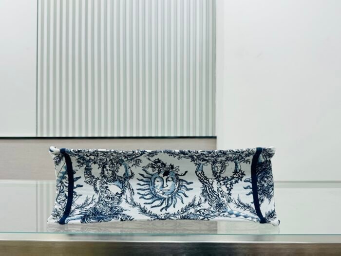 Dior Book Tote Embroider Medium Shoulder Bag Handbag - Image 7