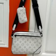Louis Vuitton LV Trio Messenger Shoulder Bag N50017 - Image 7