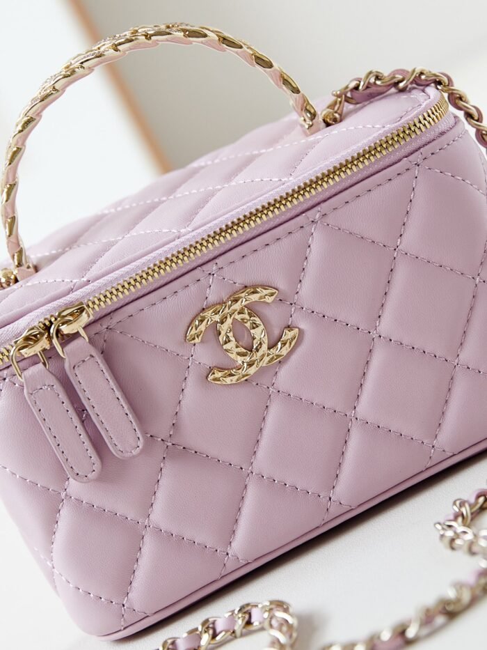 Chanel 10A Handbag Shoulder Bag Top Mirror Quality Version chanel AP5152 - Image 2