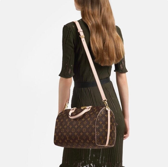 Louis Vuitton LV Speedy Bandoulière 30 Shoulder Bag Handbag - Image 2