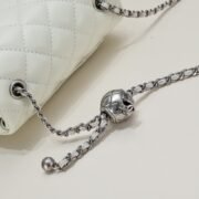⁦Chanel Cross Body Metal Ball Chain Shoulder Bag Handbag⁩ - الصورة ⁦6⁩