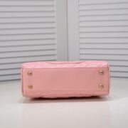 ⁦Chanel 24c Vintagep Hilton Bag Pink Shoulder Bag Handbag⁩ - الصورة ⁦4⁩