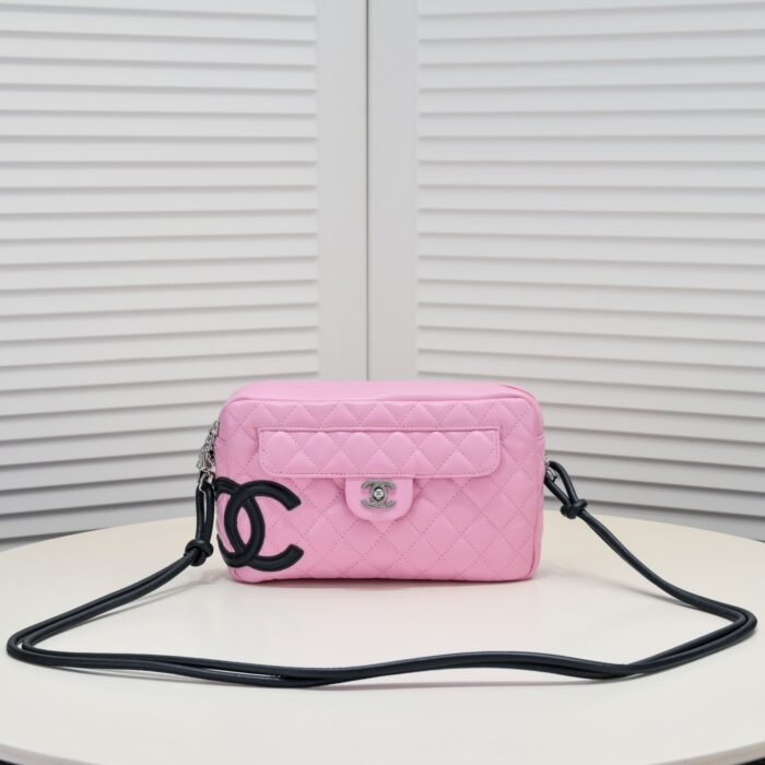⁦Chanel Ligne Cambon Camera Bag Shoulder Bag Handbag⁩ - الصورة ⁦1⁩