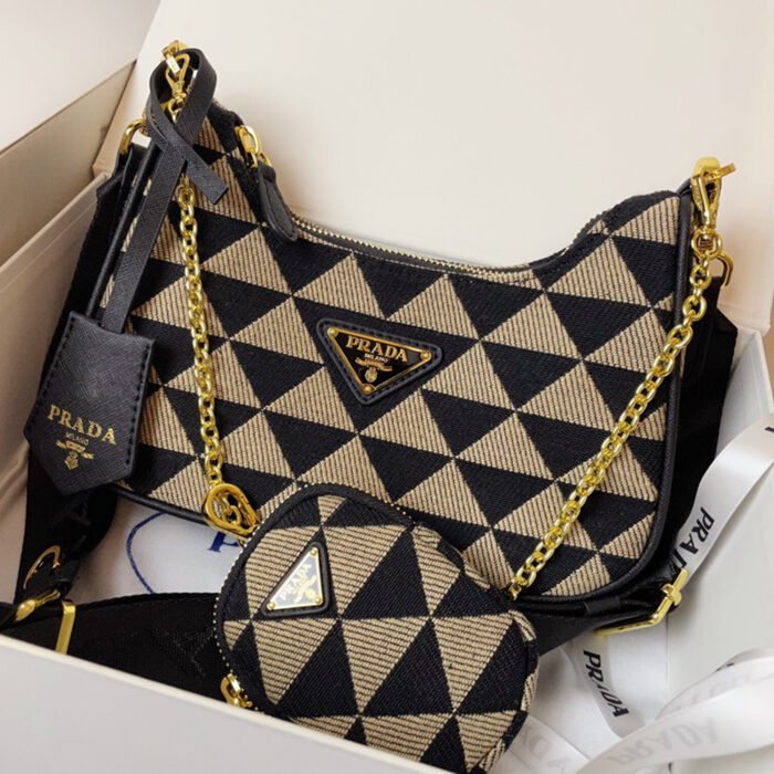 ⁦Prada Canvas Armpit Shoulder Bag Handbag⁩ - الصورة ⁦1⁩