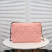 ⁦Chanel Lambskin Quilted Large19 Flap Shoulder Bag Handbag⁩ - الصورة ⁦3⁩