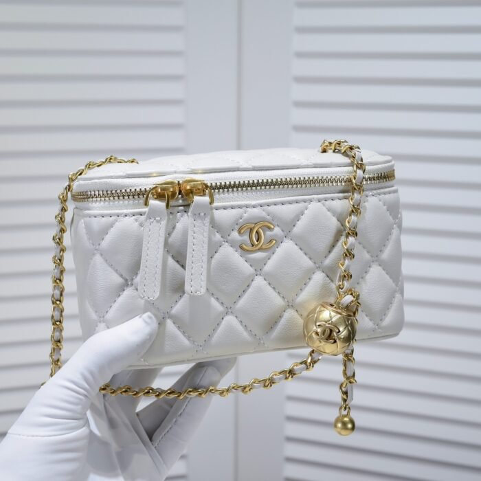 Chanel  Golden·Ball Makeup Box Bag  Shoulder Bag Handbag - Image 5