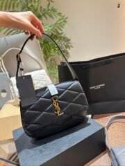 ⁦YSL Saint Laurent Under Arm Bag Shoulder Bag Handbag⁩ - الصورة ⁦4⁩