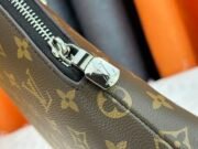 ⁦Louis Vuitton Pochette Jour Monogram Eclipse M82080 Clutch Bag Handbag⁩ - الصورة ⁦7⁩
