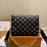 ⁦Louis Vuitton LV Coussin Small Shoulder Bag⁩ - الصورة ⁦19⁩