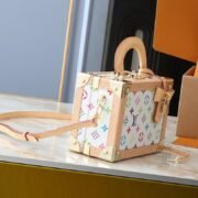 ⁦Louis Vuitton LV Takashi Murakami Petite Valise Shoulder Crossbody Handbag M13125⁩ - الصورة ⁦4⁩