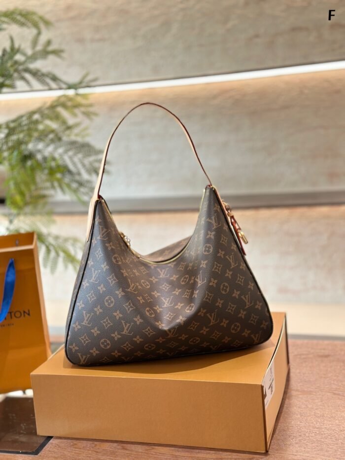 ⁦Louis Vuitton Slouchy MM M12098 Shoulder Handbag⁩ - الصورة ⁦1⁩