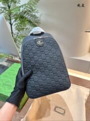 Gucci Cross Body Bag - Image 9