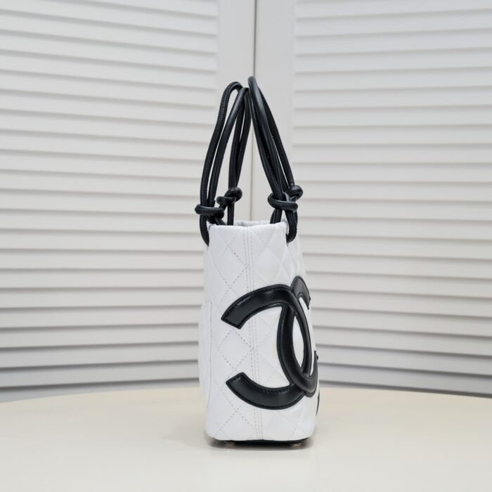 ⁦Chanel Ligne Cambon Mini Vintagep  Shoulder Bag Handbag⁩ - الصورة ⁦2⁩