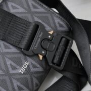 ⁦Dior Lingot Messenger Bag CD Diamond Shoulder Bag Handbag⁩ - الصورة ⁦4⁩