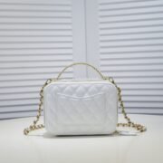 ⁦Chanel Caviar Double-C Camera Shoulder Bag Handbag⁩ - الصورة ⁦3⁩