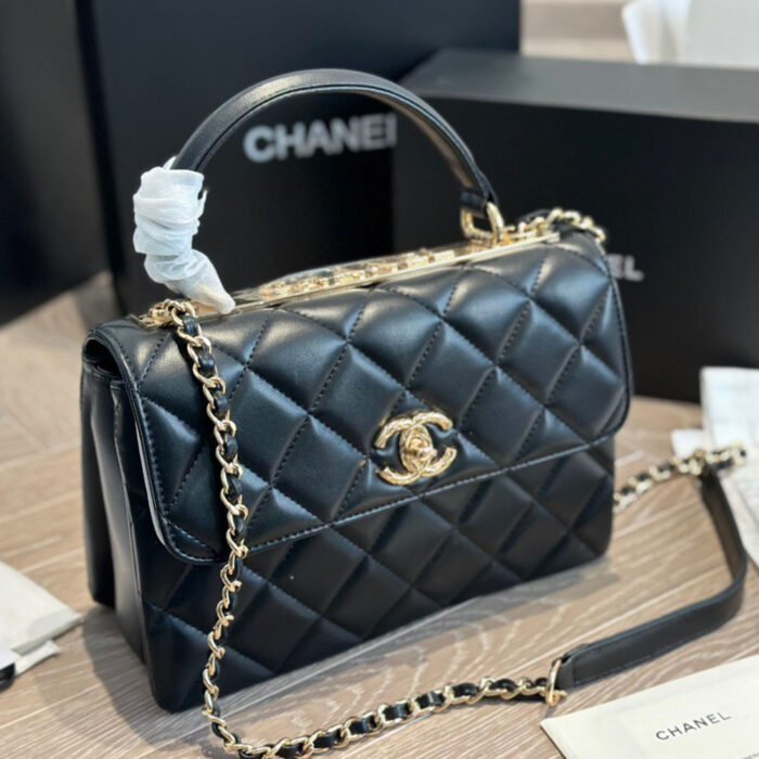 ⁦Chanel   Trendy CC Relief Handle Bag⁩ - الصورة ⁦3⁩