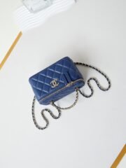 Chanel 10A Handbag Shoulder Bag Top Mirror Quality Version chanel AP5152 - Image 7