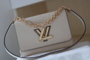 ⁦Louis Vuitton LV Twist Shoulder Crossbody Handbag M59402⁩ - الصورة ⁦6⁩